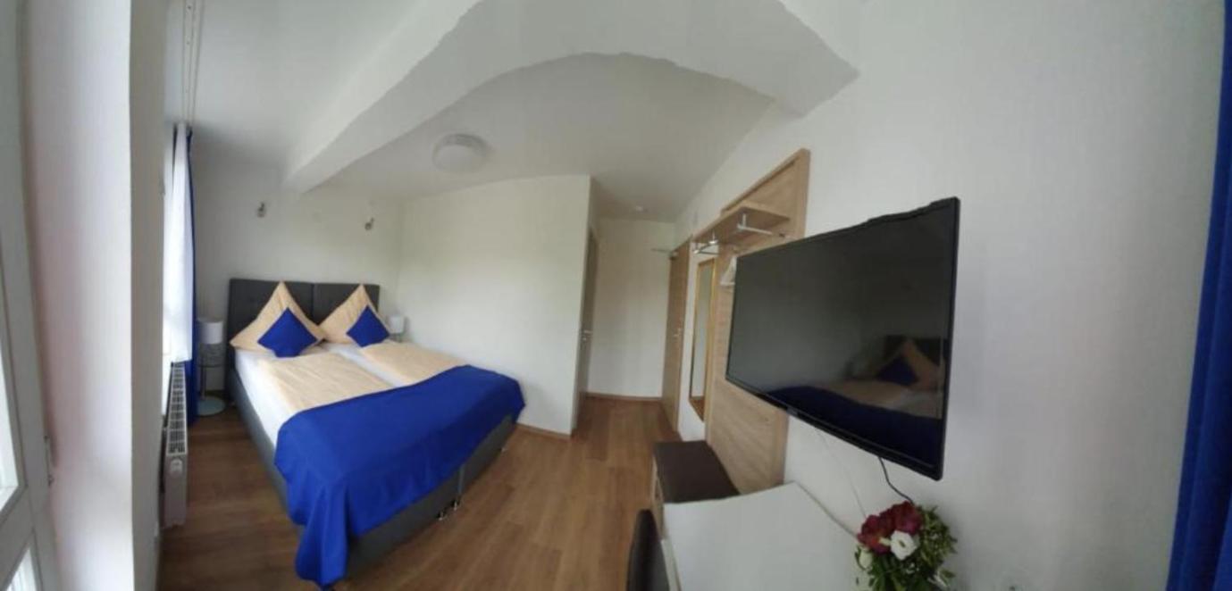 Stadthotel Am Adenauerplatz Marktheidenfeld Buitenkant foto